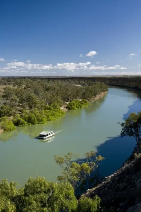 Framed Print : House Boat, Big Bend, near Swan Reach, Murray River, South Australia, Australia Framed Print : House Boat, Big Bend, near Swan Reach, Murray River, South Australia, Australia