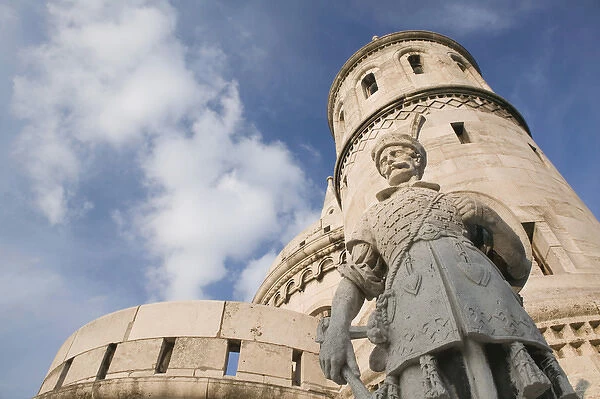 HUNGARY-Budapest: Buda  /  Castle Hill- Fishermans Bastion & statue of Janos
