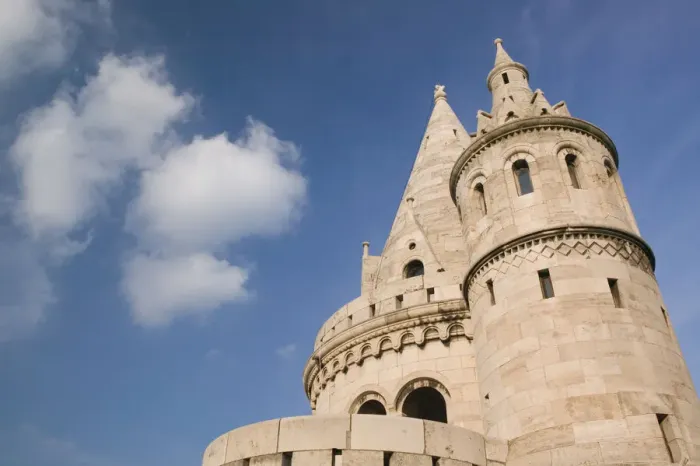 Framed Print : HUNGARY-Budapest: Buda / Castle Hill- Fishermans Bastion Framed Print : HUNGARY-Budapest: Buda / Castle Hill- Fishermans Bastion