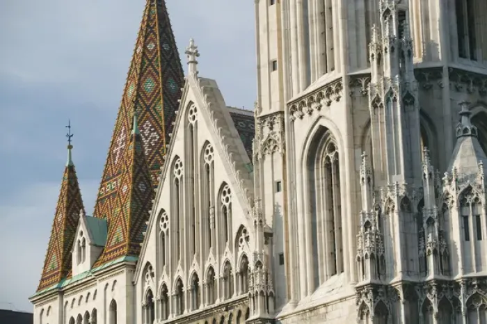 Framed Print : HUNGARY-Budapest: Buda  /  Castle Hill - Matthais Church (b. 1896) Detail