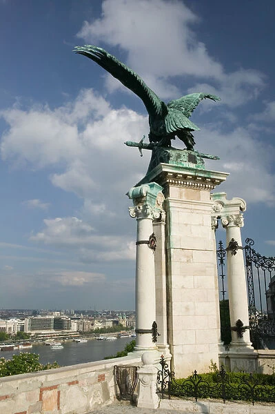 HUNGARY-Budapest: Buda  /  Castle Hill- The Turul Eagle (symbol of Magyar Tribes)