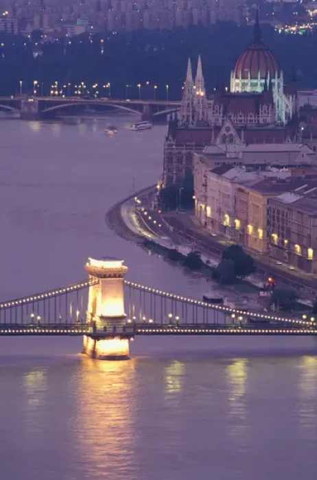 Framed Print : Hungary, Budapest, Chain Bridge, Parliament and Danube river at dusk
