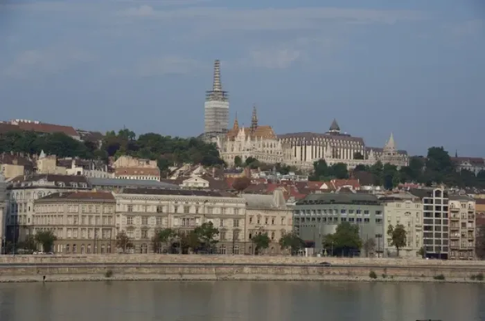 Framed Print : Hungary, Budapest. Early morning view from Pest across the Danube River to Castle Framed Print : Hungary, Budapest. Early morning view from Pest across the Danube River to Castle