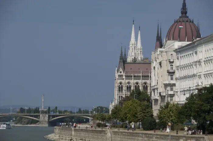 Framed Print : Hungary, Budapest. Neo-Gothic Parliament building (aka Orszaghaz), largest building in Hungary Framed Print : Hungary, Budapest. Neo-Gothic Parliament building (aka Orszaghaz), largest building in Hungary