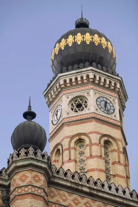 Framed Print : HUNGARY-Budapest: Pest- Great Synagogue (b. 1859) - Largest Synagogue in Europe Framed Print : HUNGARY-Budapest: Pest- Great Synagogue (b. 1859) - Largest Synagogue in Europe