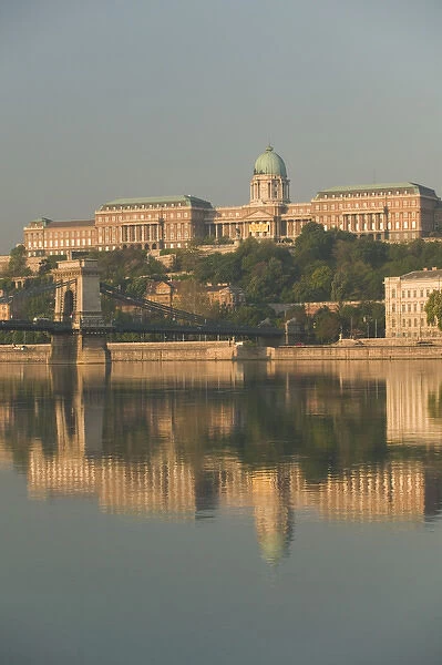 HUNGARY-Budapest: Szechenyi (Chain) Bridge, National Gallery & Danube River  /  Morning