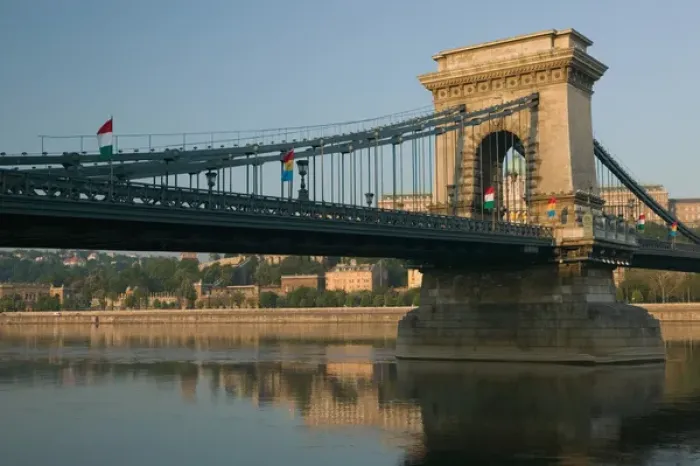 Framed Print : HUNGARY-Budapest: Szechenyi (Chain) Bridge & Danube River / Dawn Framed Print : HUNGARY-Budapest: Szechenyi (Chain) Bridge & Danube River / Dawn