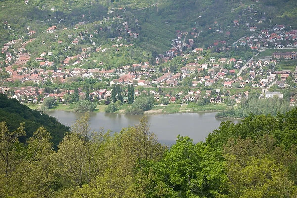 HUNGARY-DANUBE BEND-Kismaros: Danube River Town from Nagy Villam Lookout