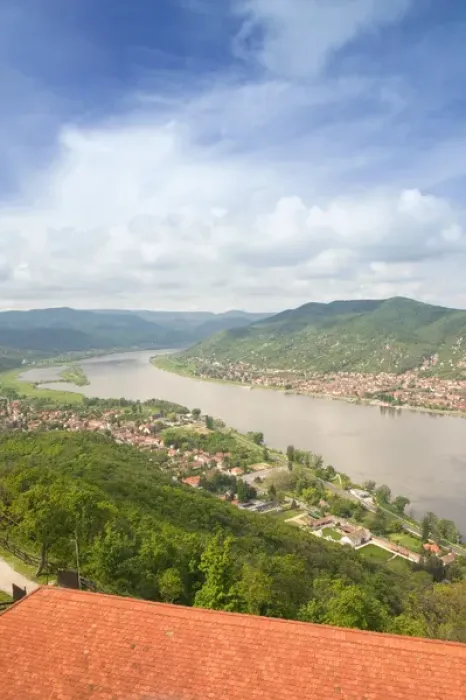 Framed Print : HUNGARY-DANUBE BEND-Visegrad: Visegrad Citadel (b. 1259) - View of Danube River Framed Print : HUNGARY-DANUBE BEND-Visegrad: Visegrad Citadel (b. 1259) - View of Danube River