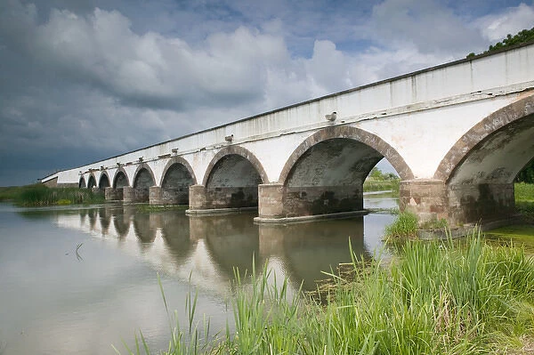 HUNGARY-Great Plain- HORTBAGY: Hungarys Cowboy Country Nine Hole Bridge-Longest