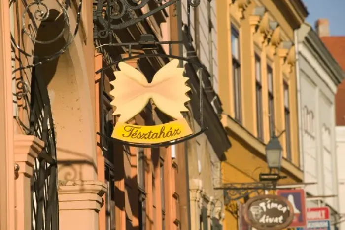 Framed Print : HUNGARY-Southern Transdanubia-PECS: Jokai ter Square- Pasta Shop Sign Framed Print : HUNGARY-Southern Transdanubia-PECS: Jokai ter Square- Pasta Shop Sign