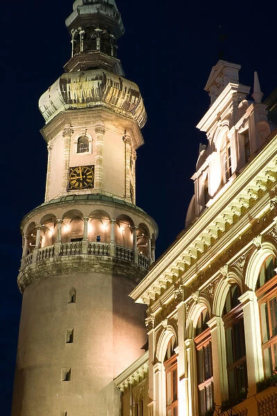 HUNGARY-WESTERN TRANSDANUBIA-Sopron: Firewatch Tower (12-17th century)  /  Evening