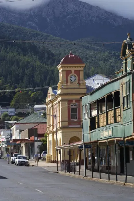Framed Print : Hunters Hotel and Post Office, Queenstown, Western Tasmania, Australia