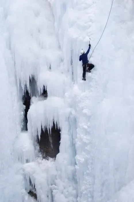 Framed Print : Ice climbing, Ouray, Colorado (MR) Framed Print : Ice climbing, Ouray, Colorado (MR)