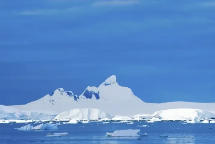 Framed Print : iceberg along the western Antarctic peninsula, Antarctica, Southern Ocean Framed Print : iceberg along the western Antarctic peninsula, Antarctica, Southern Ocean