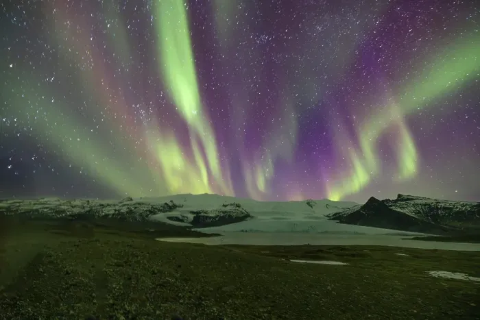 Framed Print : Iceland, Aurora Borealis near Fjallsarlon