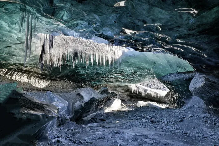 Framed Print : Iceland. Ice cave near Fjallsarlon Framed Print : Iceland. Ice cave near Fjallsarlon
