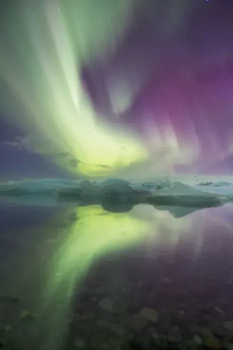 Framed Print : Iceland, Jokulsarlon. Aurora lights reflect in lagoon