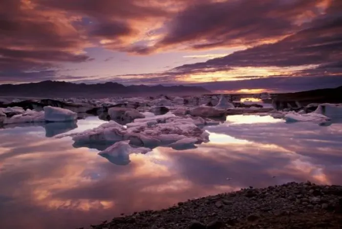 Framed Print : Iceland, Jokulsarlon Lagoon, Landscape Framed Print : Iceland, Jokulsarlon Lagoon, Landscape