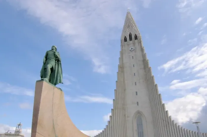 Framed Print : Iceland, Reykjavik, Hallgrimskirkja, Leif Eriksson