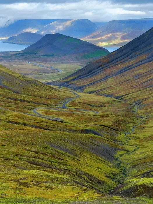Framed Print : Iceland. Road over Hrafnseyrarheidi near Thingeyri during autumn