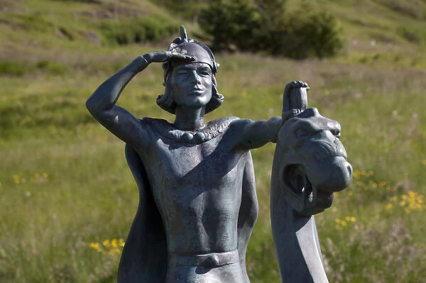 ICELAND20622_JUL2009_BARTRUFF. CR2-Statue of Viking mariner Leif Eiriksson discoverer