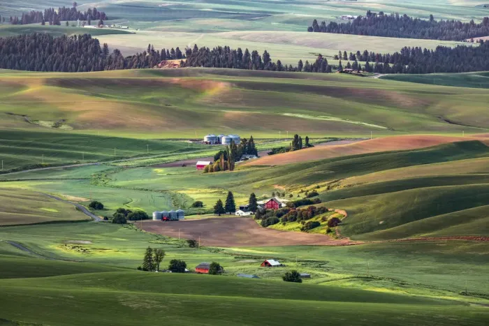 Framed Print : Idyllic farm homestead from elevated view from Steptoe Butte State Park