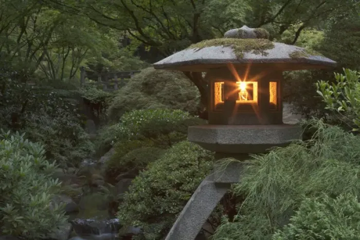 Framed Print : Illuminated lantern in Portland Japanese Garden, Oregon