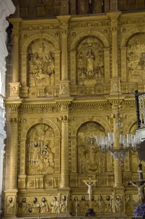 Framed Print : India, Goa, Old Goa. Portuguese-Gothic style Se Cathedral, circa 1640, Corinthian interior Framed Print : India, Goa, Old Goa. Portuguese-Gothic style Se Cathedral, circa 1640, Corinthian interior