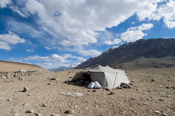 India, Jammu & Kashmir, Ladakh a nomads tent high in the mountains