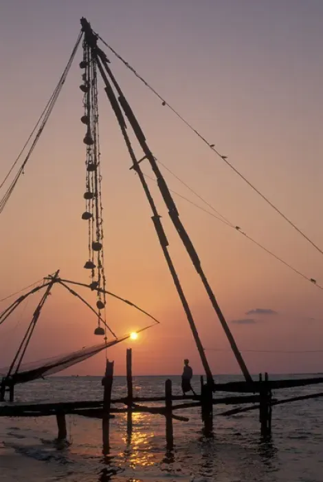 Framed Print : India, Kerala, Cochin, Kochi Port on west coast, sunset at Chinese Fishing Nets