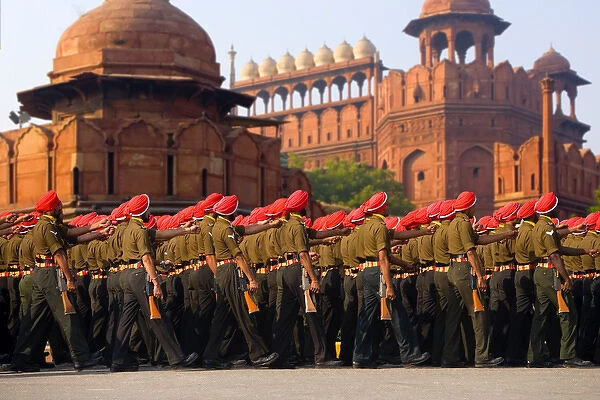 India, New Delhi. Indian Army soldiers march in formation