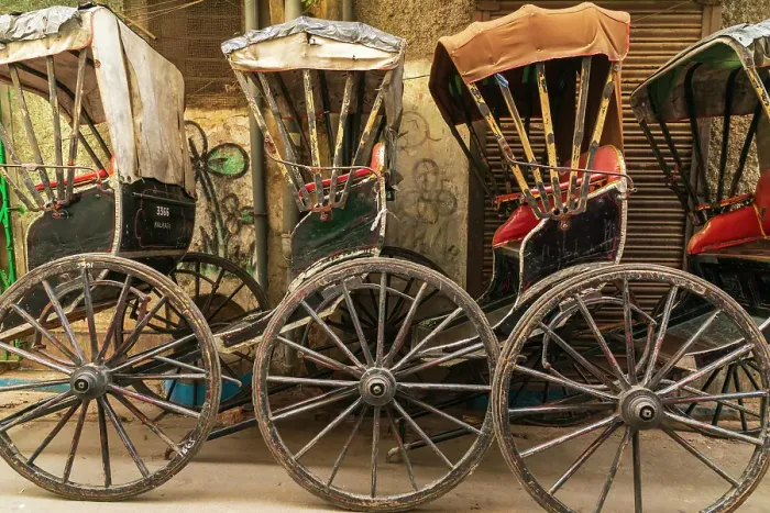 Framed Print : India, West Bengal, Kolkata, College Square. Rickshaws in a line