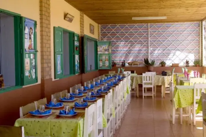 Framed Print : Indian Ocean, Madagascar. View of restaurant interior. Credit as: Joanne Williams Framed Print : Indian Ocean, Madagascar. View of restaurant interior. Credit as: Joanne Williams