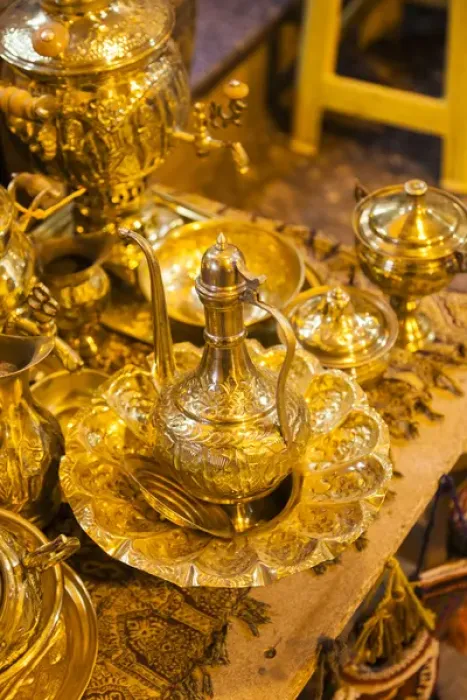 Framed Print : Iran, Central Iran, Shiraz, Bazar-e Vakil market, traditional metal souvenirs Framed Print : Iran, Central Iran, Shiraz, Bazar-e Vakil market, traditional metal souvenirs