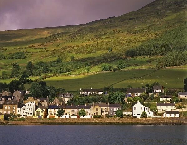 Ireland, County Louth. The town of Carlingford on the mountainous Cooley Peninsula