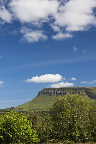 Ireland, County Sligo, Drumcliff, Benbulben Mountain