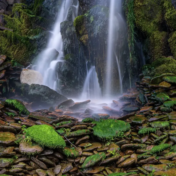 Framed Print : Ireland, Ferriter's Cove. Close-up of waterfall and mossy rocks Framed Print : Ireland, Ferriter's Cove. Close-up of waterfall and mossy rocks