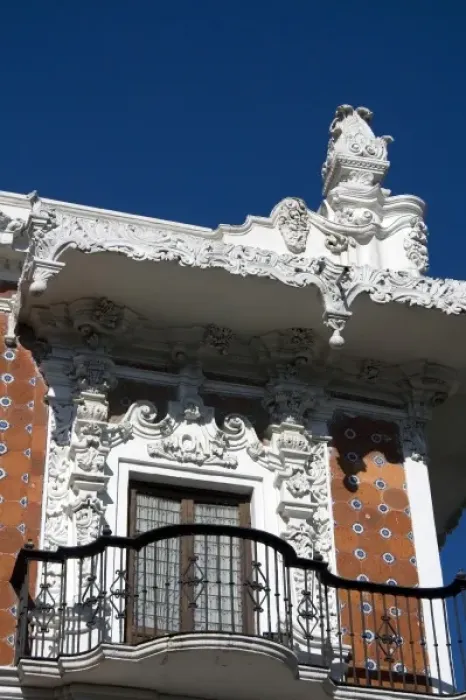Framed Print : Ironwork balcony on the Casa de Alfenique in the city of Puebla, Puebla, Mexico