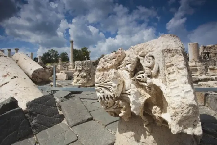 Framed Print : Israel, The Galilee, Beit She-an, Beit She-An National Park, Roman-era ruins Framed Print : Israel, The Galilee, Beit She-an, Beit She-An National Park, Roman-era ruins