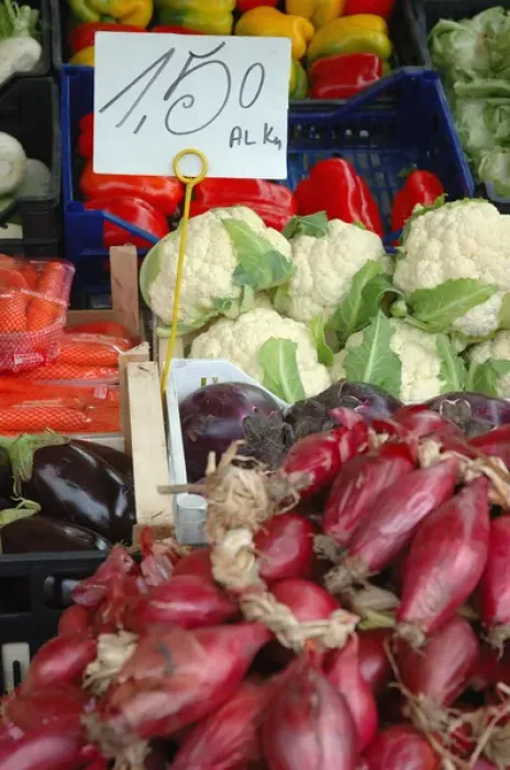 Framed Print : 04. Italy, Arona, Lake Maggiore, vegetables at open-air market Framed Print : 04. Italy, Arona, Lake Maggiore, vegetables at open-air market