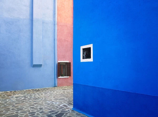 Italy, Burano. Colorful buildings. Credit as: Jim Nilsen  /  Jaynes Gallery  /  DanitaDelimont