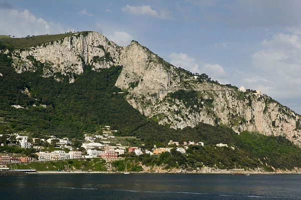 ITALY-Campania-(Bay of Naples)-CAPRI: Capri View from Sorrento Ferry