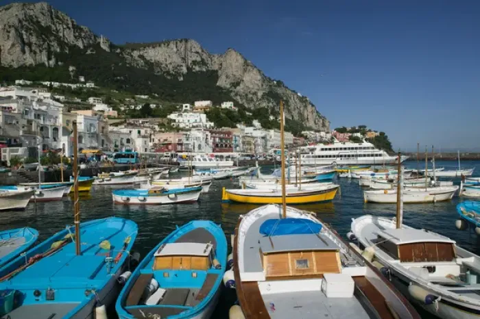 Framed Print : ITALY-Campania-(Bay of Naples)-CAPRI: Marina di Caterola / Capri Town Port Framed Print : ITALY-Campania-(Bay of Naples)-CAPRI: Marina di Caterola / Capri Town Port