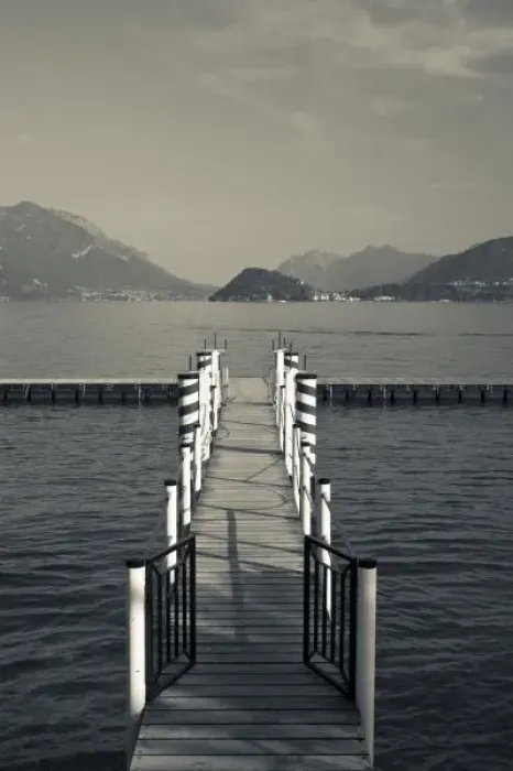 Framed Print : Italy, Como Province, Tremezzo. Lake pier Framed Print : Italy, Como Province, Tremezzo. Lake pier