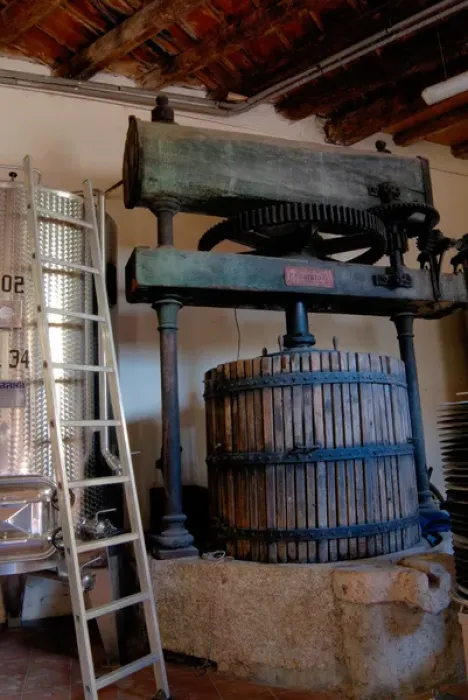 Framed Print : 04. Italy, early wine press, Poggi Winery near Bardolino (Editorial Usage Only)