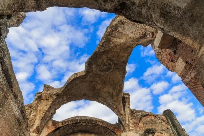 Framed Print : Italy, Lazio, Tivoli. Hadrians Villa, UNESCO World Heritage Site. The Grand Thermae