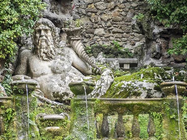 Italy, Lazio, Tivoli, Villa d Este. Romanesque statues of Gods and Goddesses