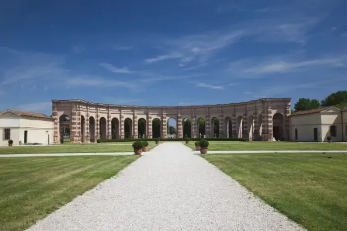 Framed Print : Italy, Mantua Province, Mantua. Courtyard, Palazzo Te Framed Print : Italy, Mantua Province, Mantua. Courtyard, Palazzo Te