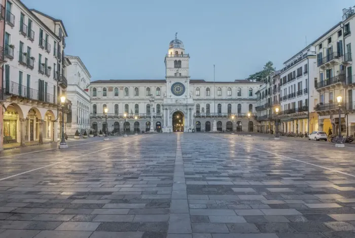 Framed Print : Italy, Padua, Piazza dei Signori